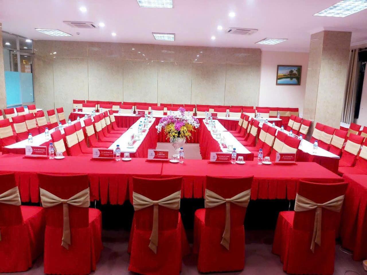 Khach San Hung Vuong Quang Ngai Hotel Exterior photo